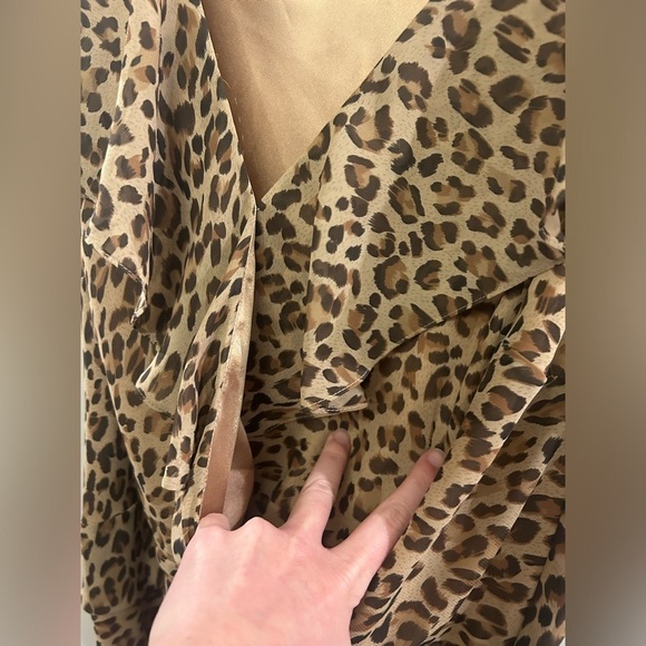 Liz & Co Maxi Dress Women’s 14 Animal Print Cheetah Leopard Ruffle Bow Flowy - Picture 7 of 11